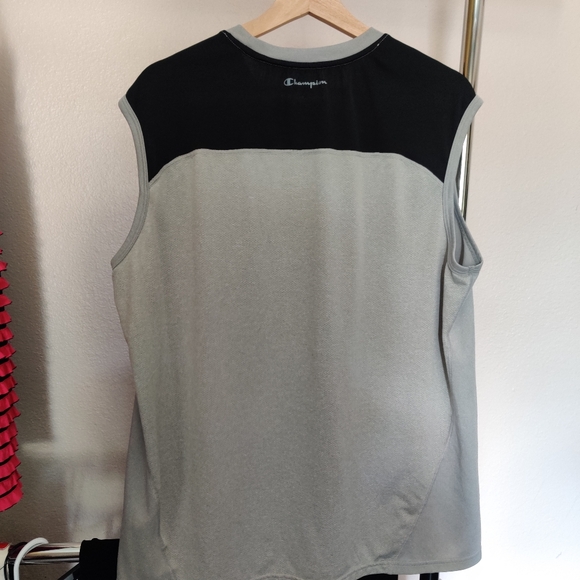 Champion vapor sleeveless shirt XL - Picture 3 of 3